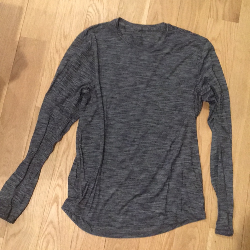 Never worn size large lu lu lemon